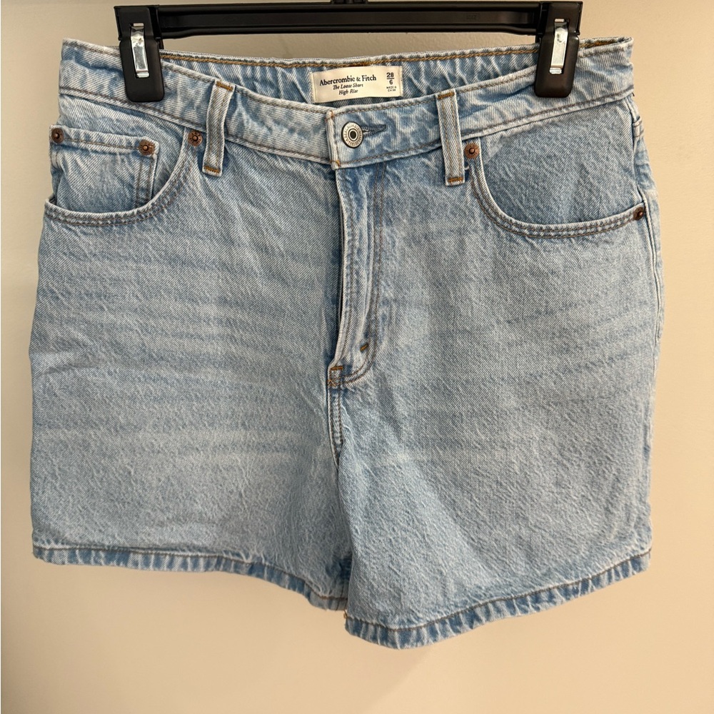 Abercrombie & Fitch - The Loose Short, High Rise (curve love)